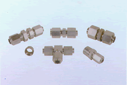 CZY4系列擴口(kou)式管接頭